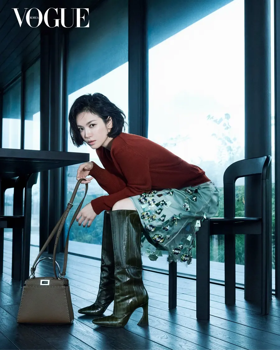 Song Hye Kyo @ VOGUE Korea October 2025