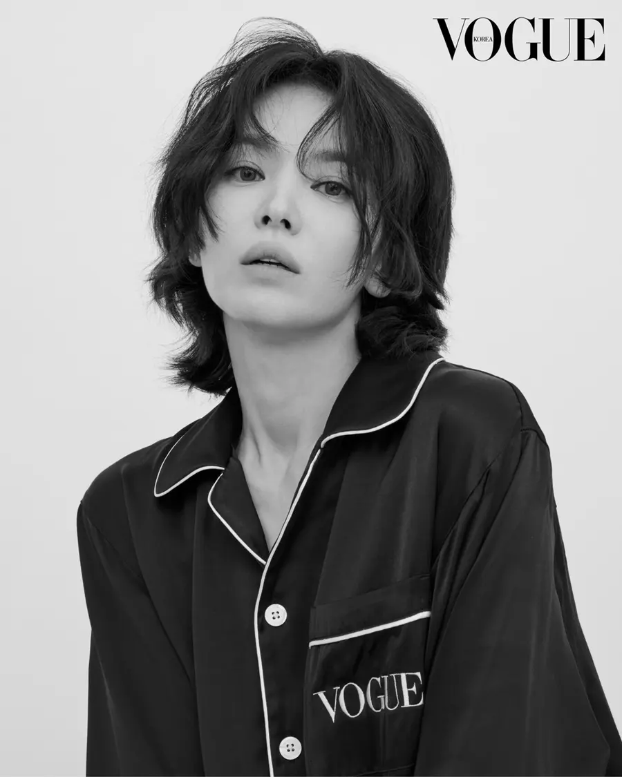Song Hye Kyo @ VOGUE Korea October 2025