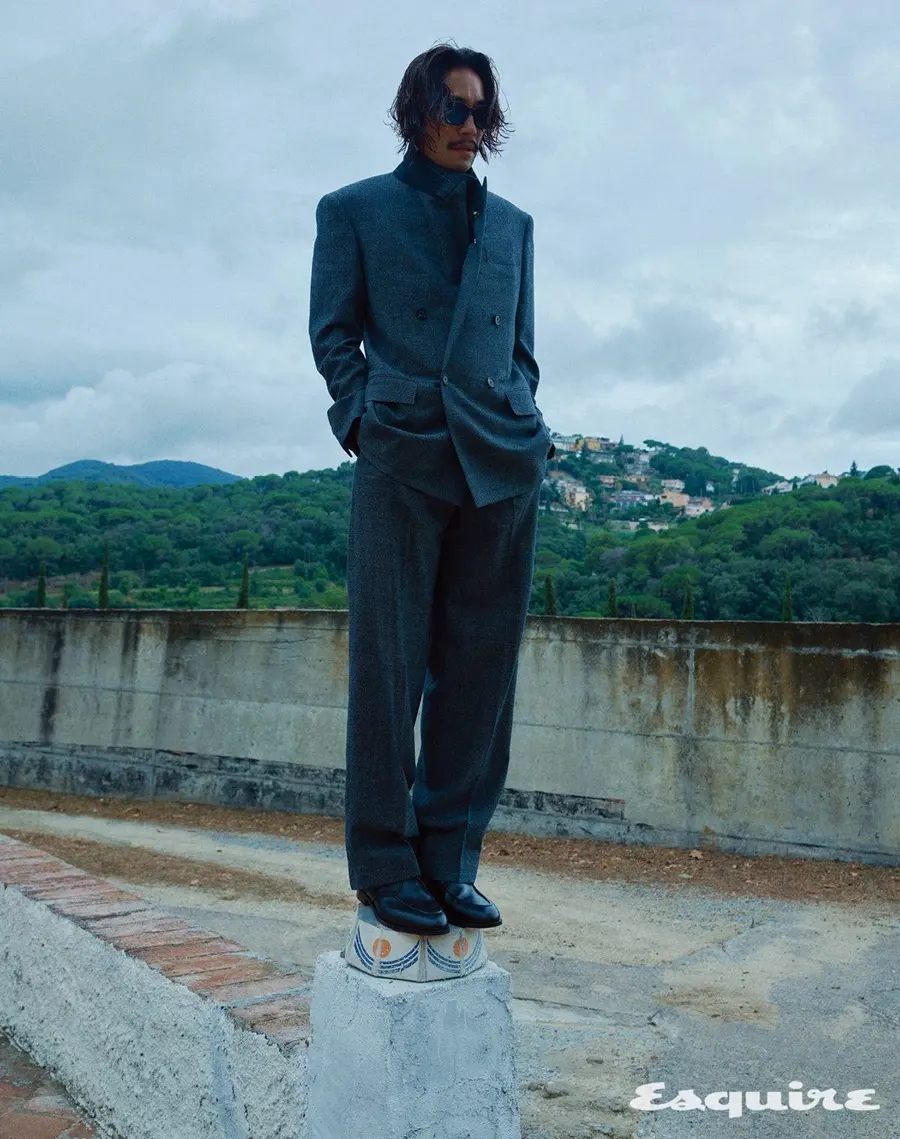 Ryoo Seung bum @ Esquire Korea October 2025