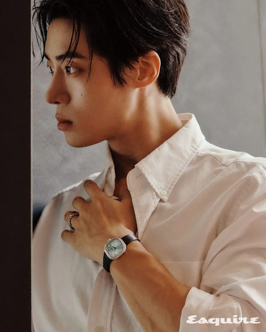 Choo Young woo @ Esquire Korea October 2025