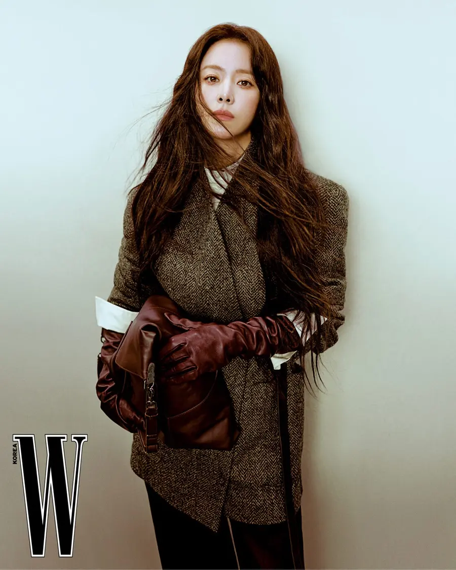 Han Ji min @ W Korea October 2025