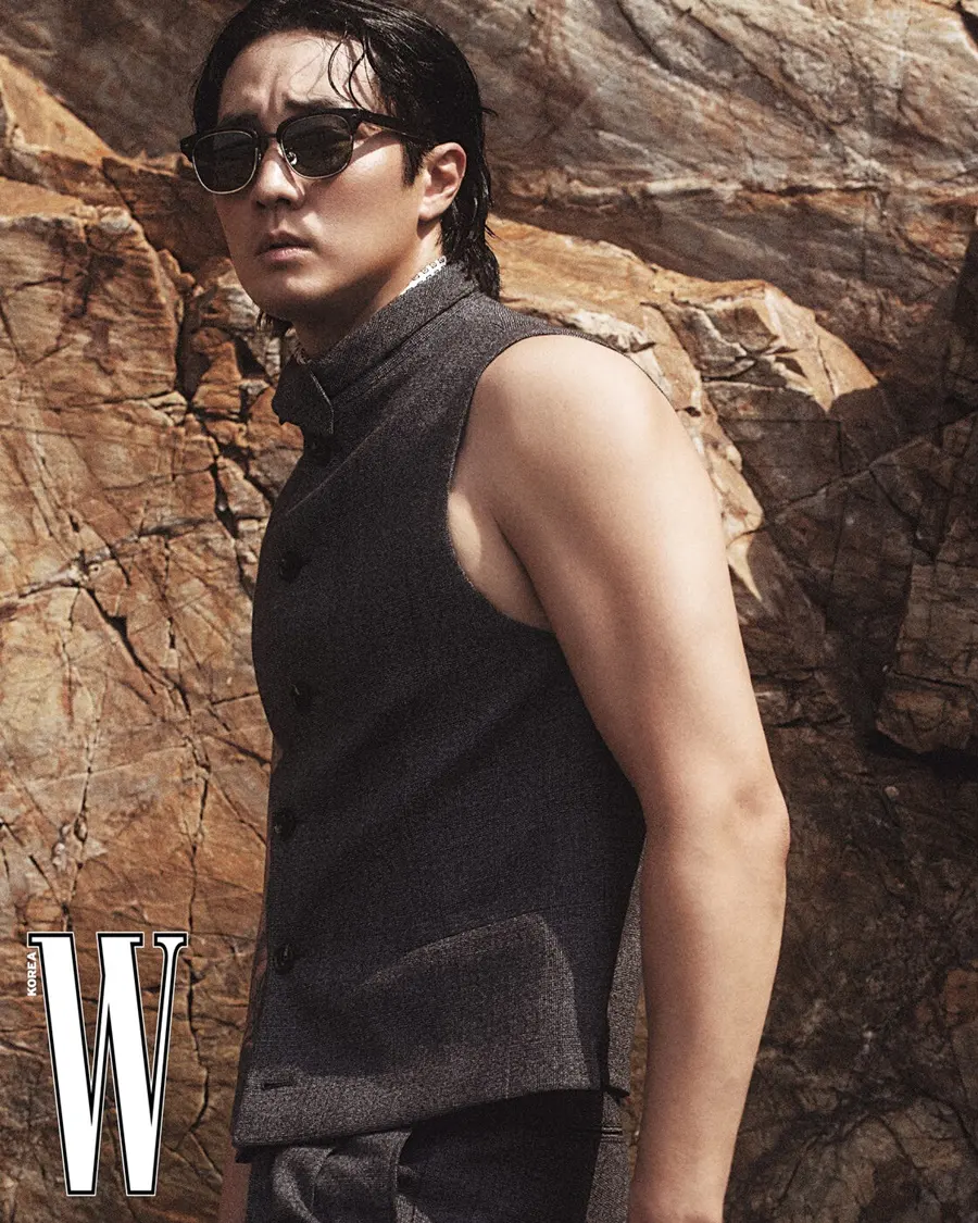 So Ji sub @ W Korea October 2025