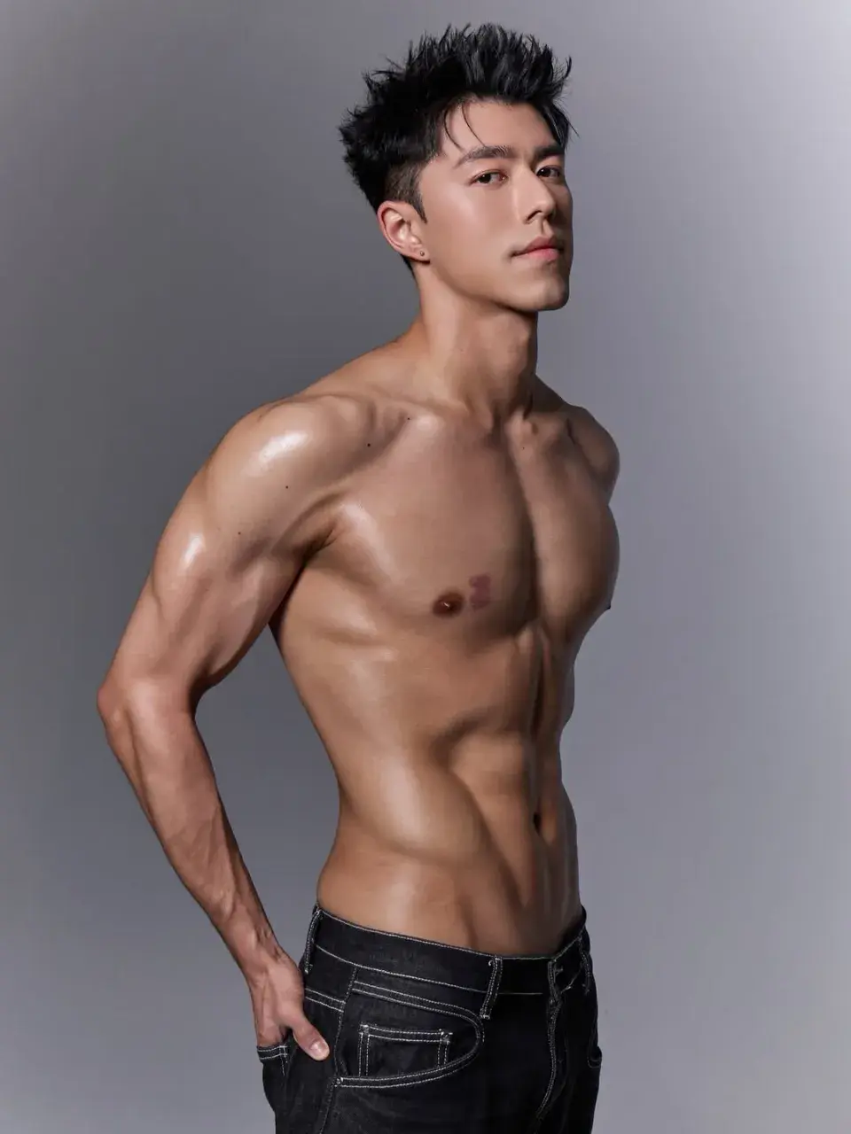 นาย ณภัทร เสียงสมบุญ