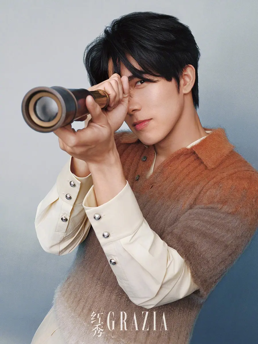 บูม รวีวิชญ์ @ GRAZIA China September 2025