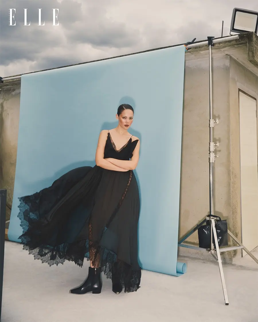 ญาญ่า อุรัสยา @ ELLE Singapore September 2025