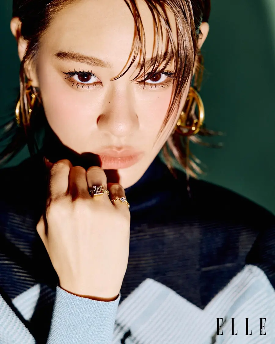 เอมี่-ทสร @ ELLE Thailand September 2025