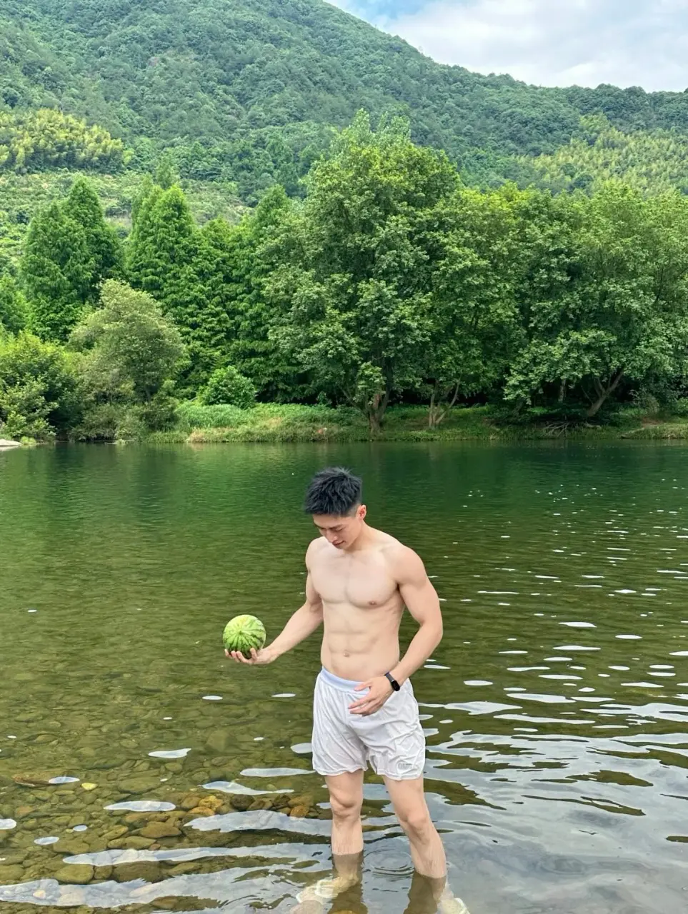 ถอดโชว์เรือนร่าง 2949