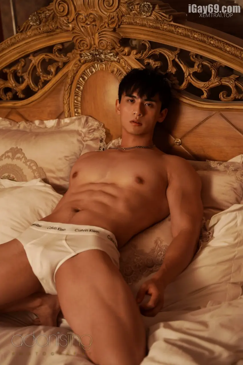 Photobook : GUAN 02  PART 01