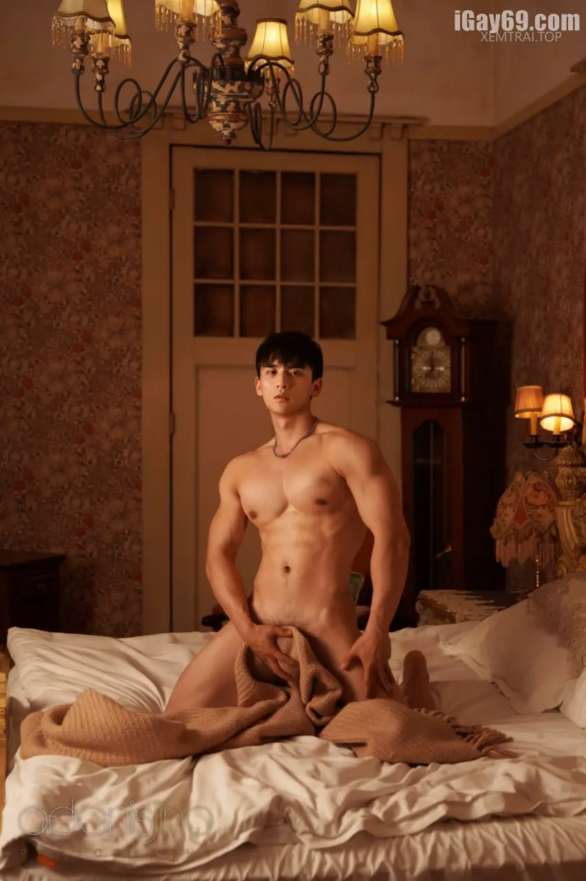 Photobook : GUAN 02  PART 01