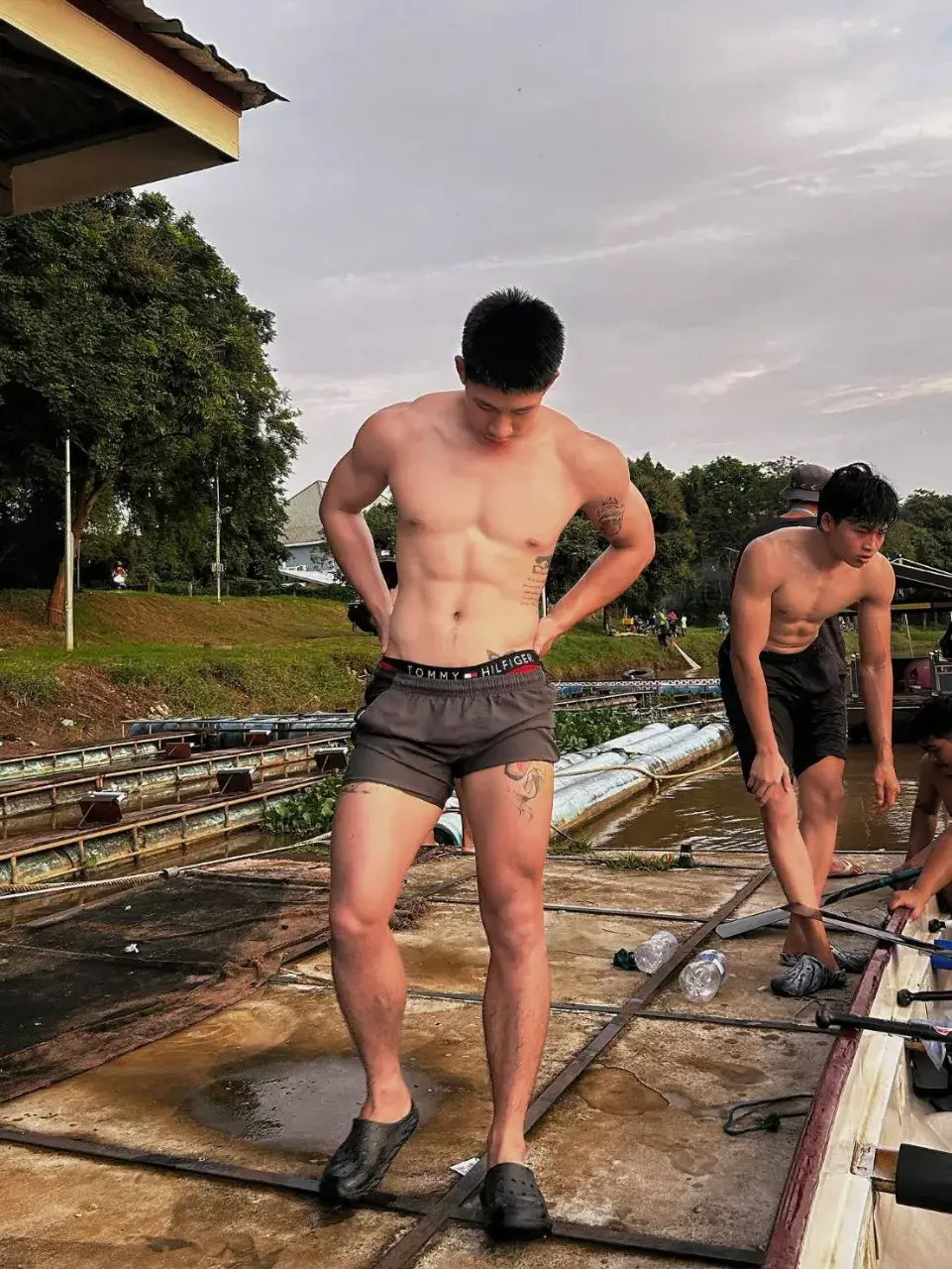 แลกลิ้นกับเธอ