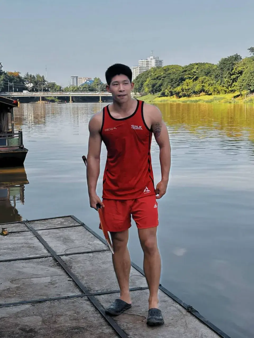 แลกลิ้นกับเธอ