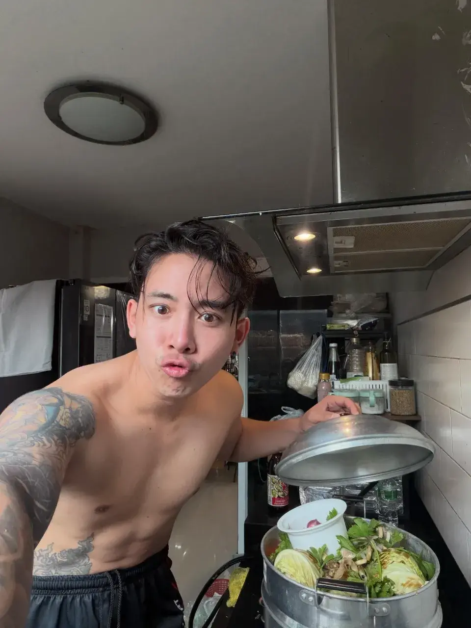 เสียวท้องน้อยรอเธอ