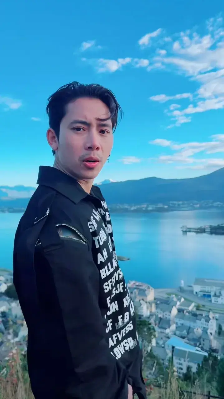 เสียวท้องน้อยรอเธอ