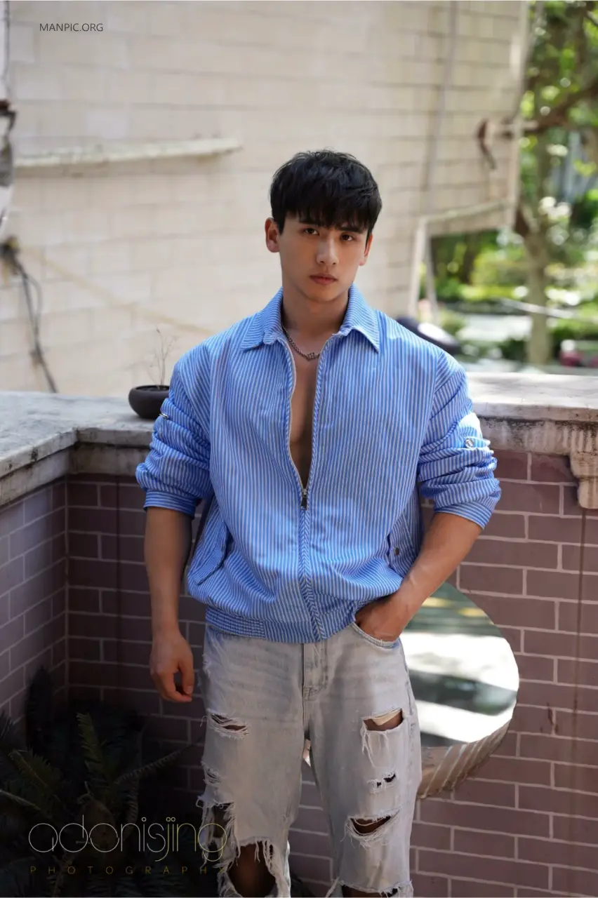 Photobook : GUAN 02 PART 02