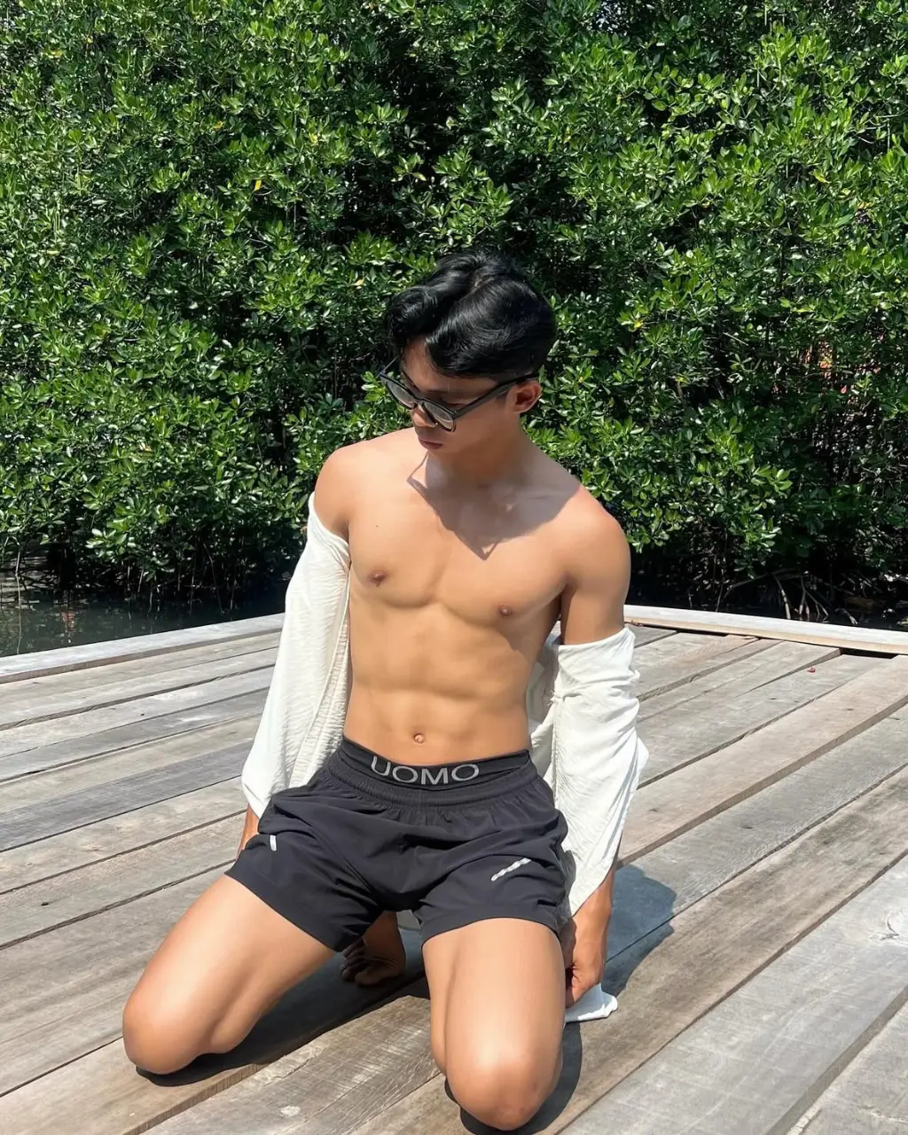 ถอดโชว์เรือนร่าง 2952