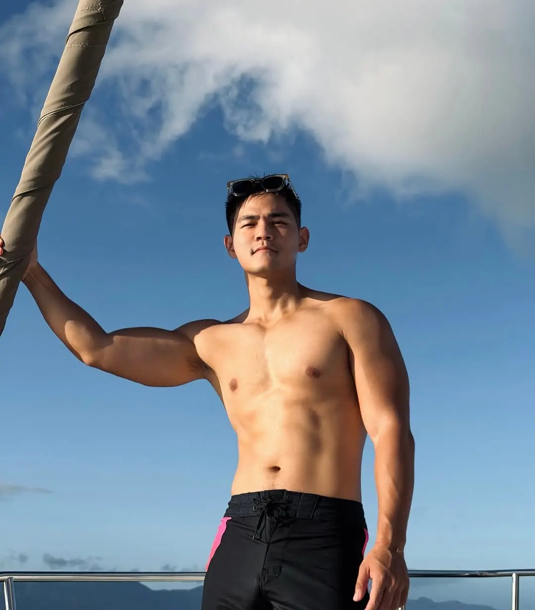 ของแซ่บที่ต้องลองลิ้มรส