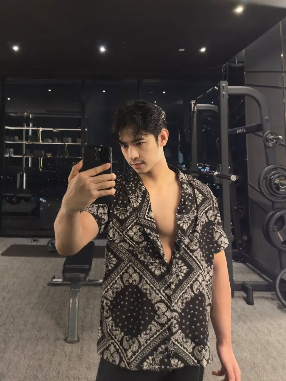 เสวขนอุย