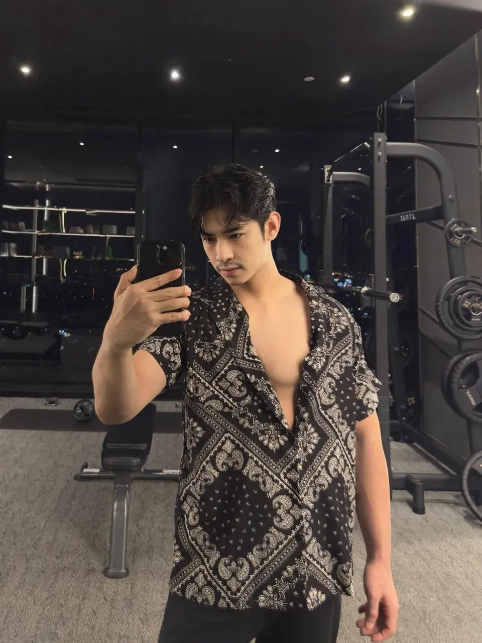 เสวขนอุย