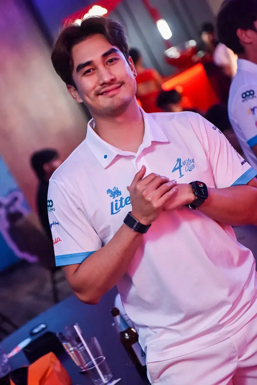 กรุบกรอบม๊วฟฟฟ