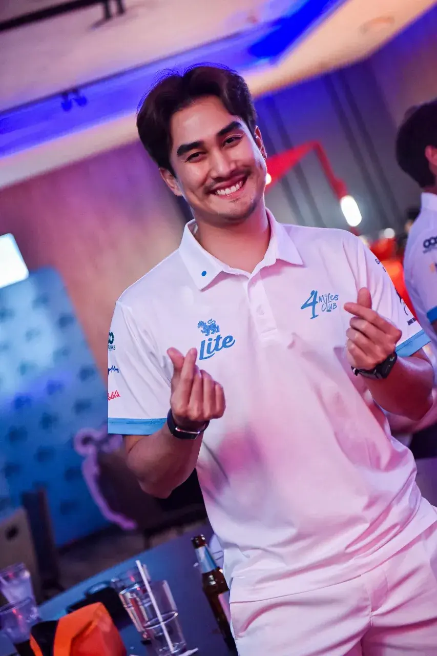 กรุบกรอบม๊วฟฟฟ