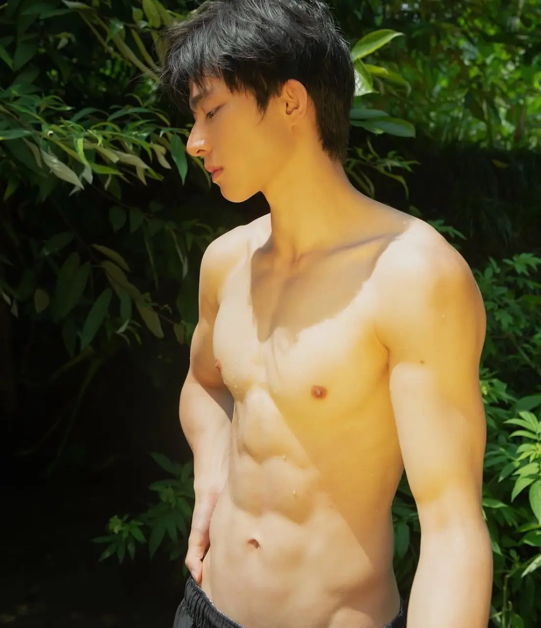 รูปหล่อเร้าอารมณ์ . 6