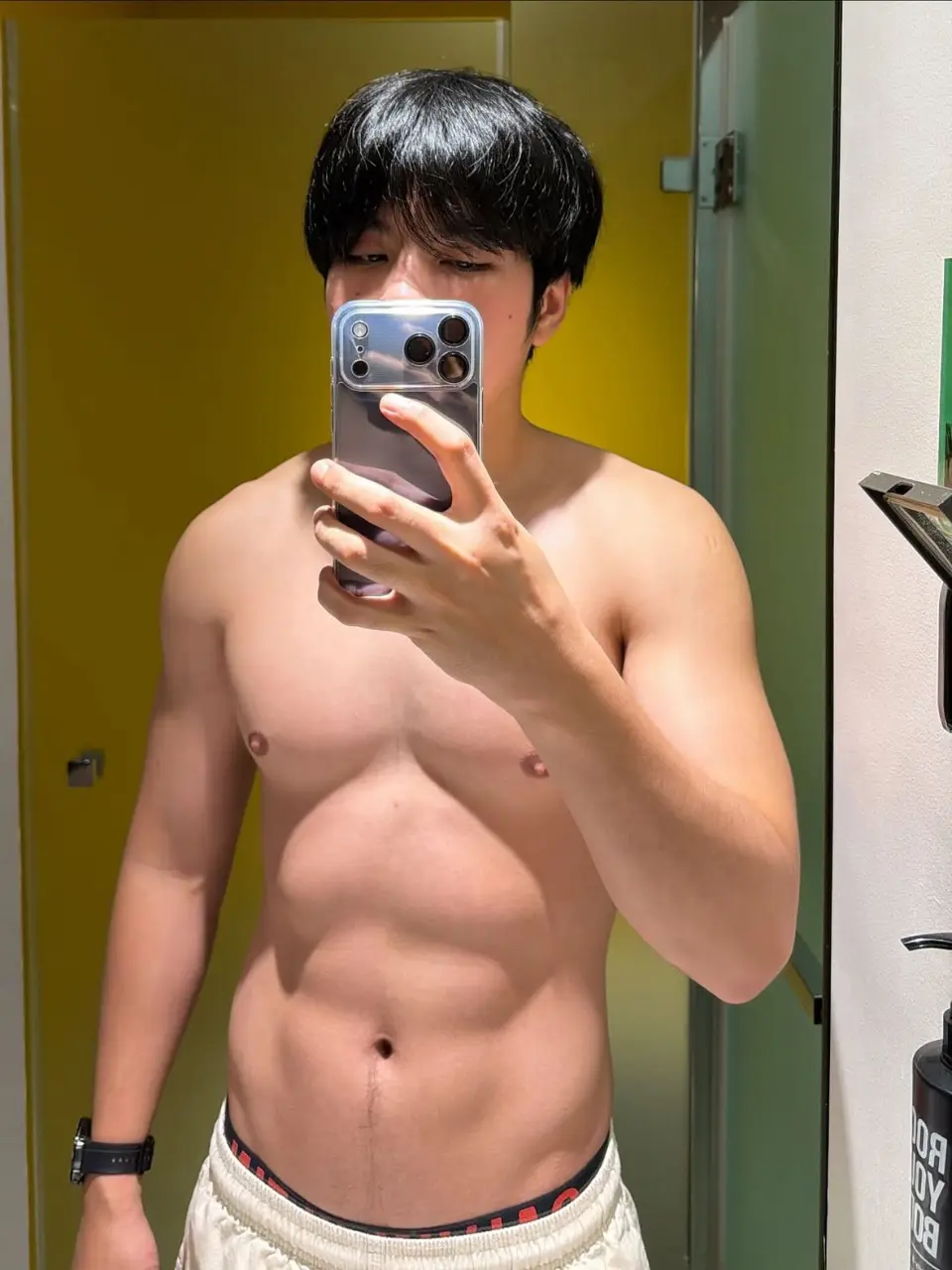 รูปหล่อเร้าอารมณ์ . 7