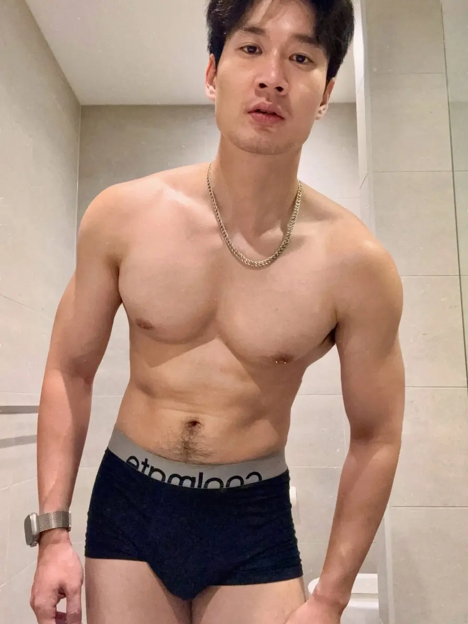 รูปหล่อเร้าอารมณ์ . 7