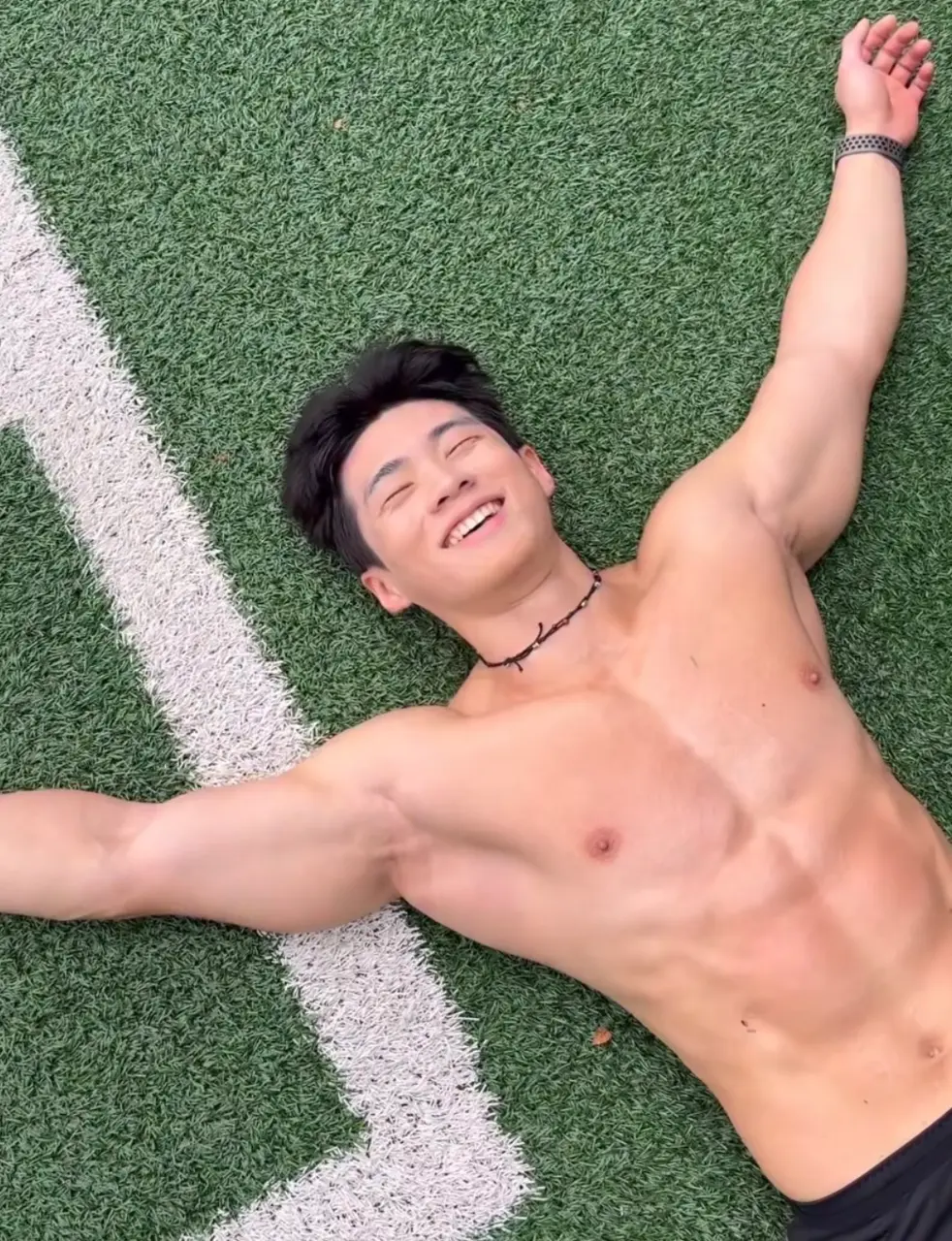 รูปหล่อเร้าอารมณ์ . 8