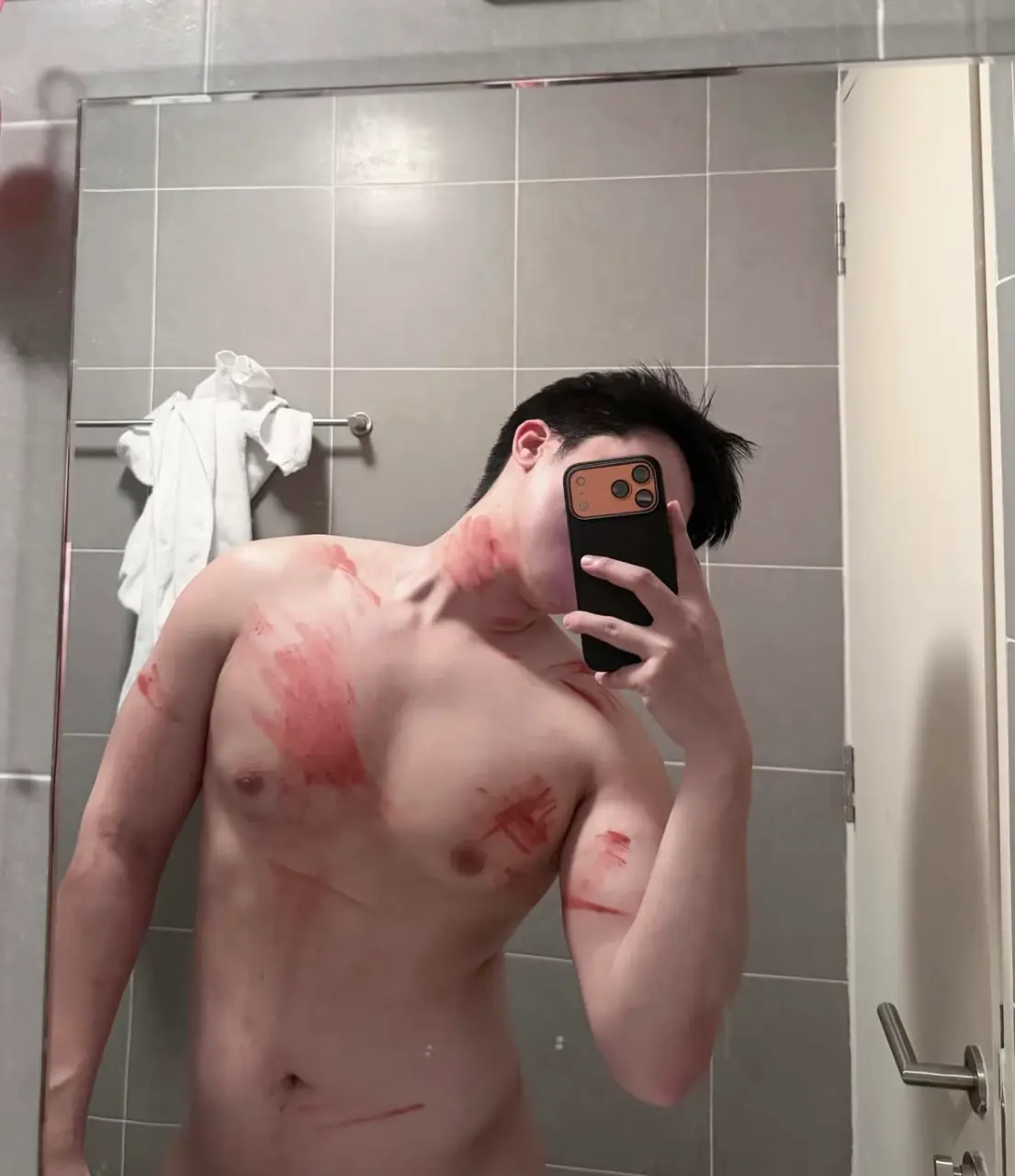 ฮัลโลวีนถอดฉ่ำ