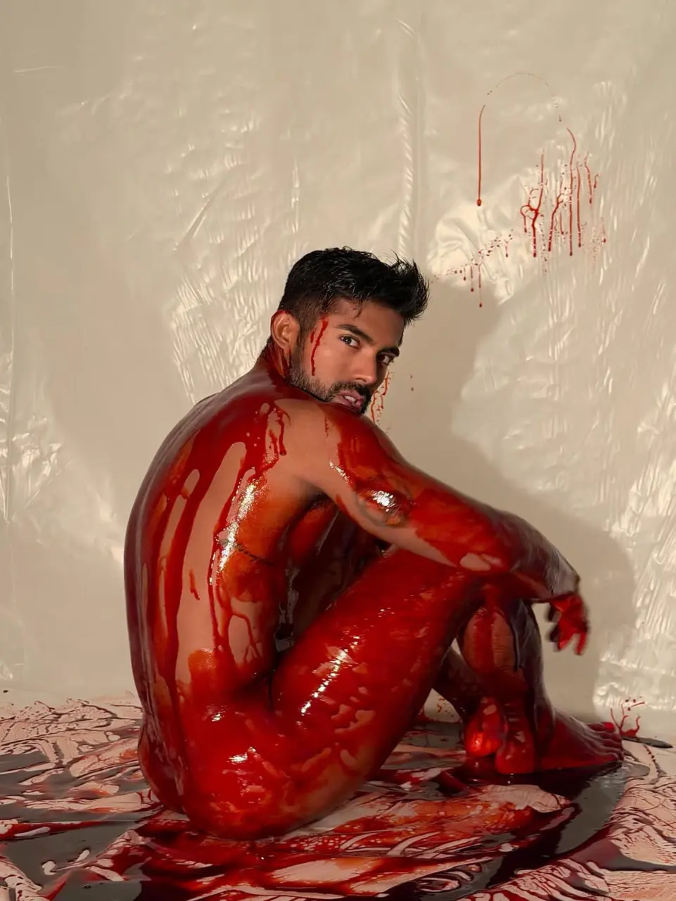 หนุ่มหล่อหลอกเสียว