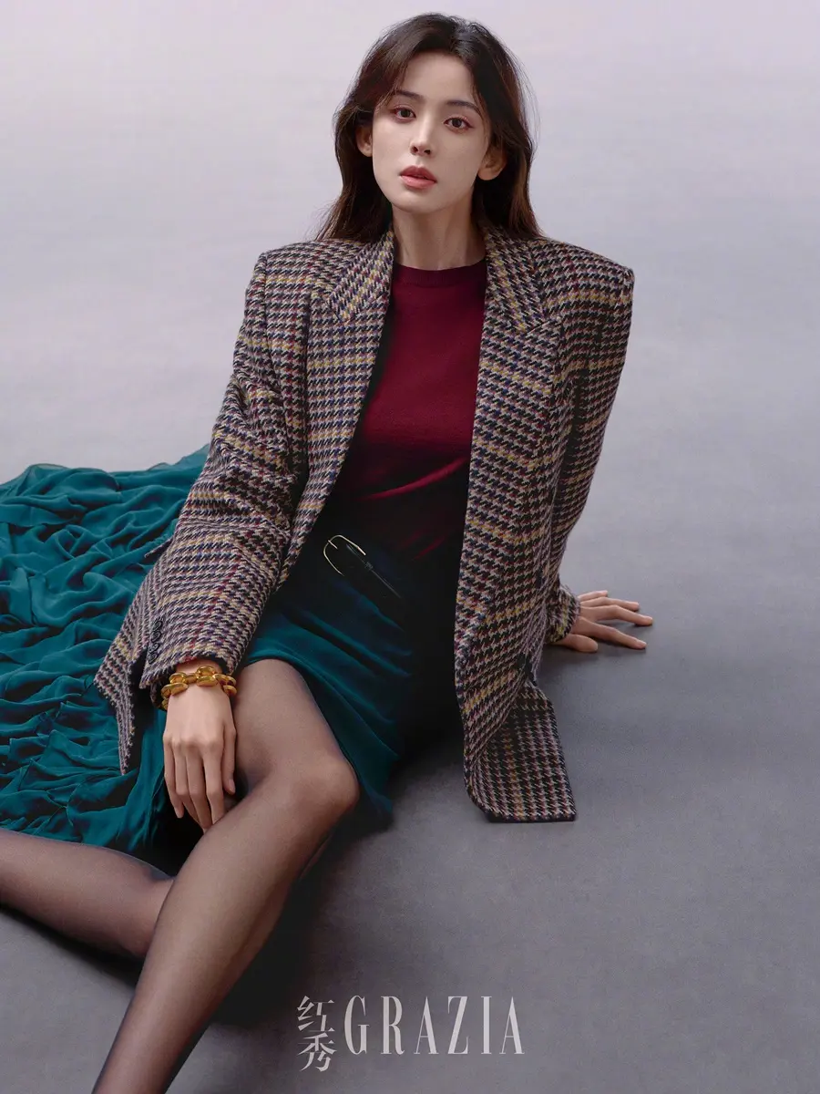 Nazha @ GRAZIA China September 2025