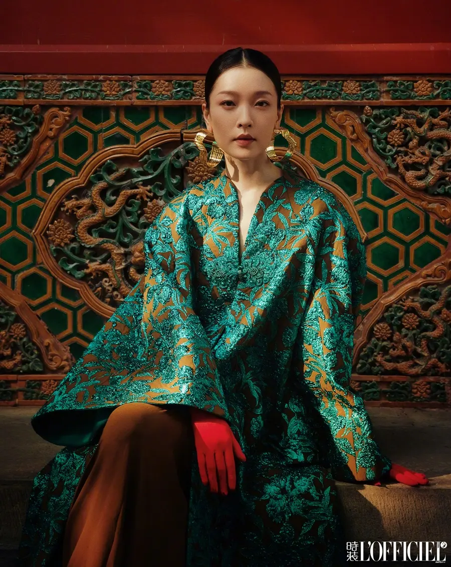 Du juan @ L’OFFICIEL China October 2025