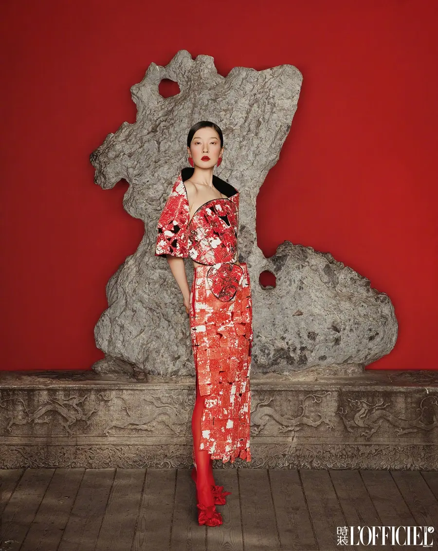 Du juan @ L’OFFICIEL China October 2025