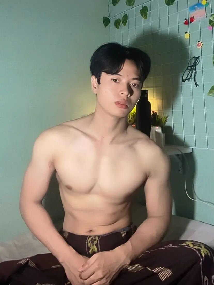 ถอดโชว์เรือนร่าง 2953