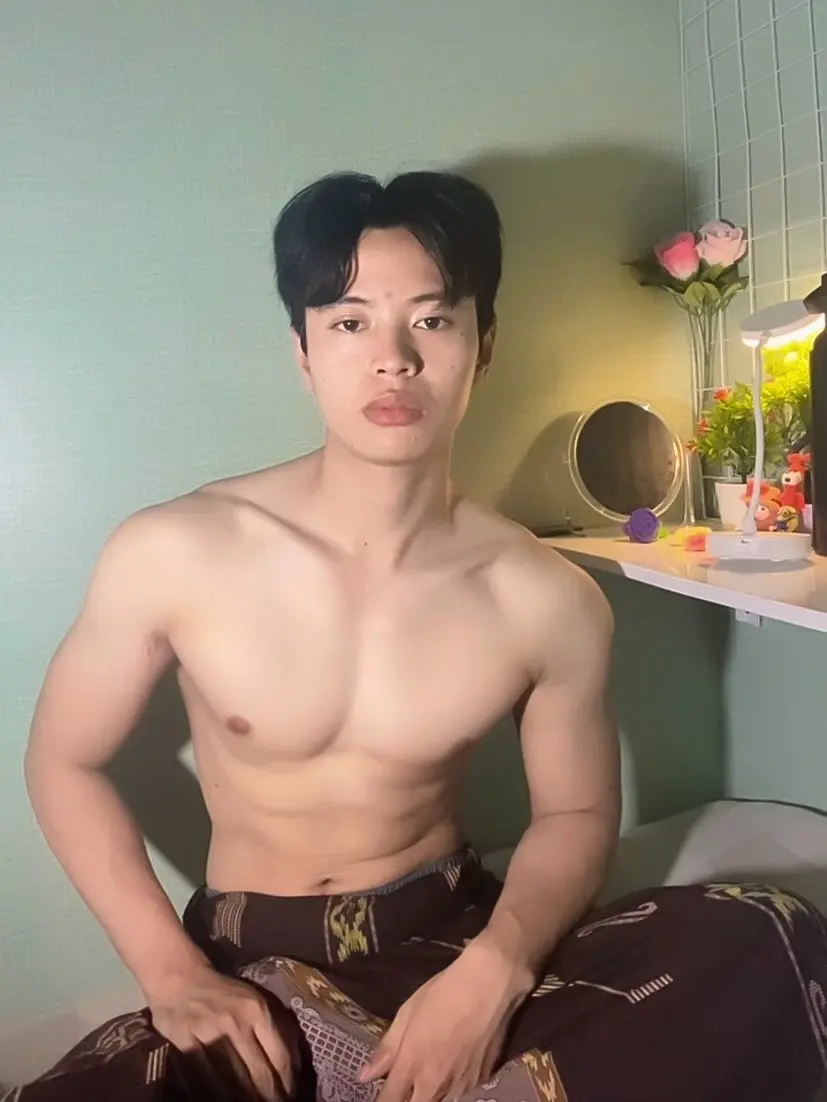 ถอดโชว์เรือนร่าง 2953