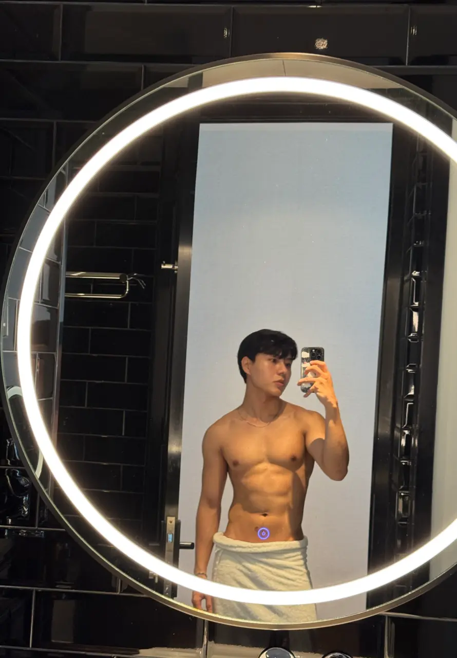 ถอดโชว์เรือนร่าง 2954