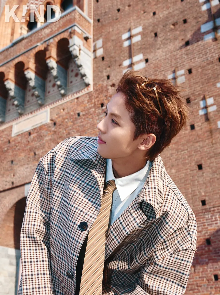 Zhou Junwei @ K!ND Chic China Autumn 2025