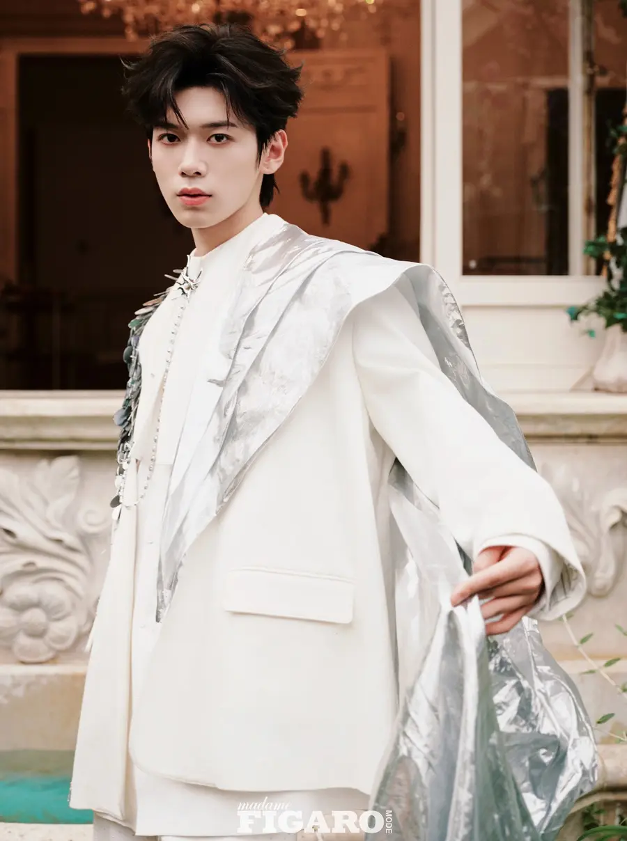 Sun Ensheng @ madame FIGARO MODE China October 2025