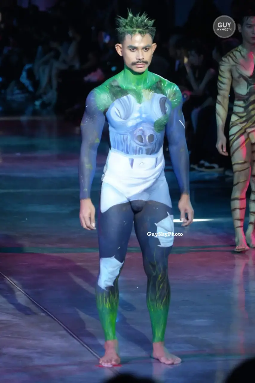 เพ้นท์ร่างชายหล่อ