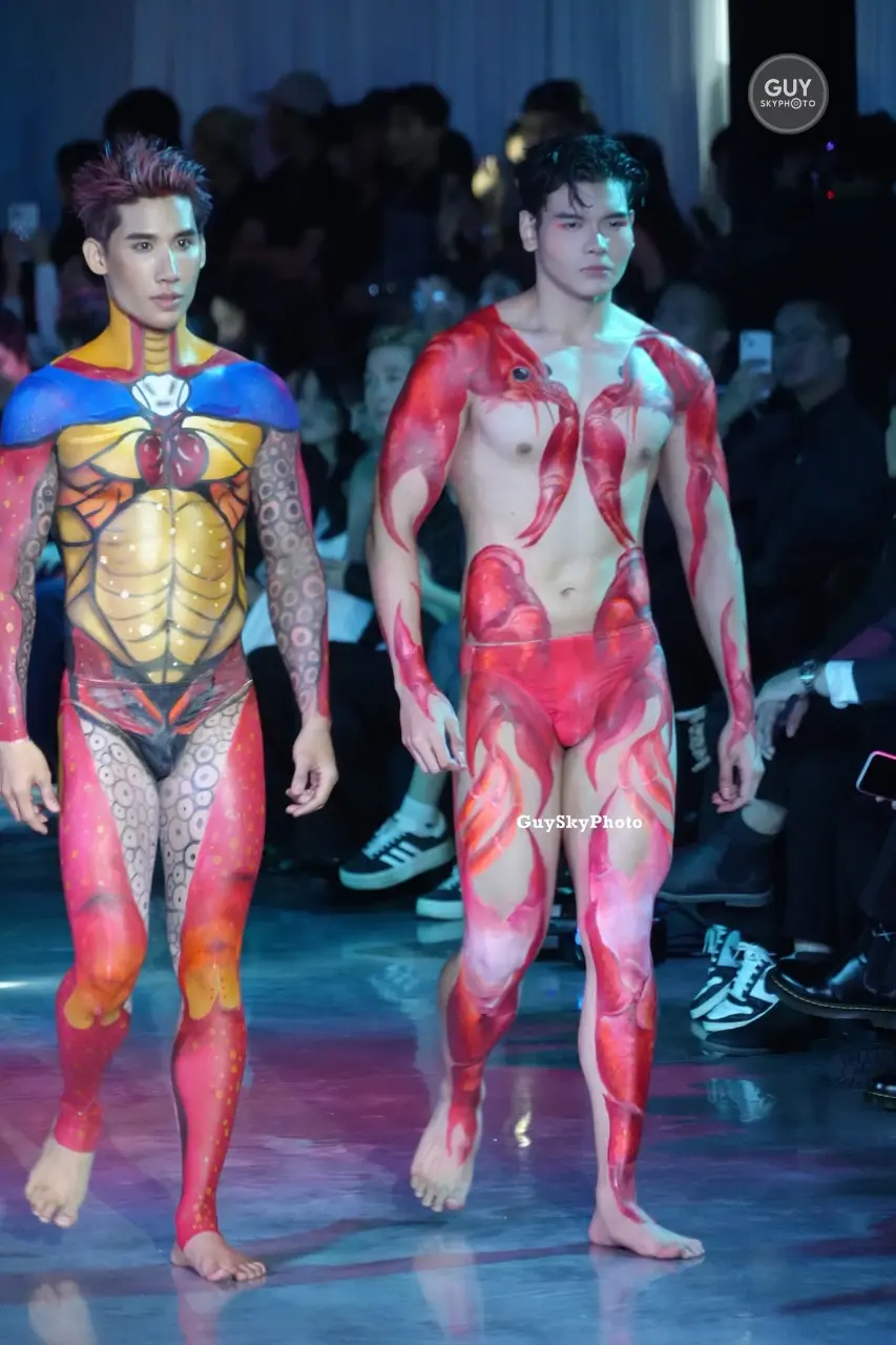 เพ้นท์ร่างชายหล่อ