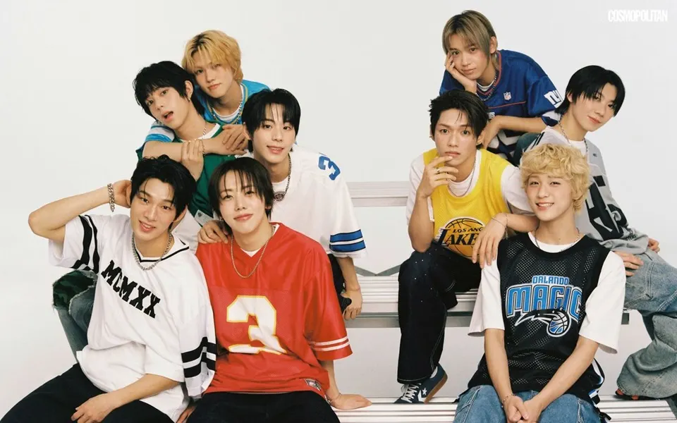 AHOF @ COSMOPOLITAN Korea October 2025