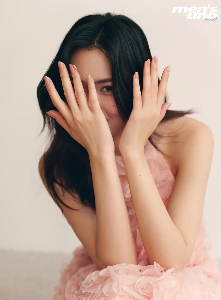 หลิงหลิง-ศิริลักษณ์ คอง @ Men’s uno Young! China November 2025