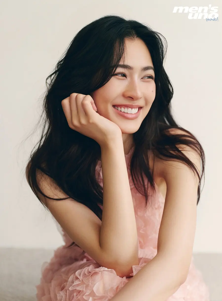 หลิงหลิง-ศิริลักษณ์ คอง @ Men’s uno Young! China November 2025