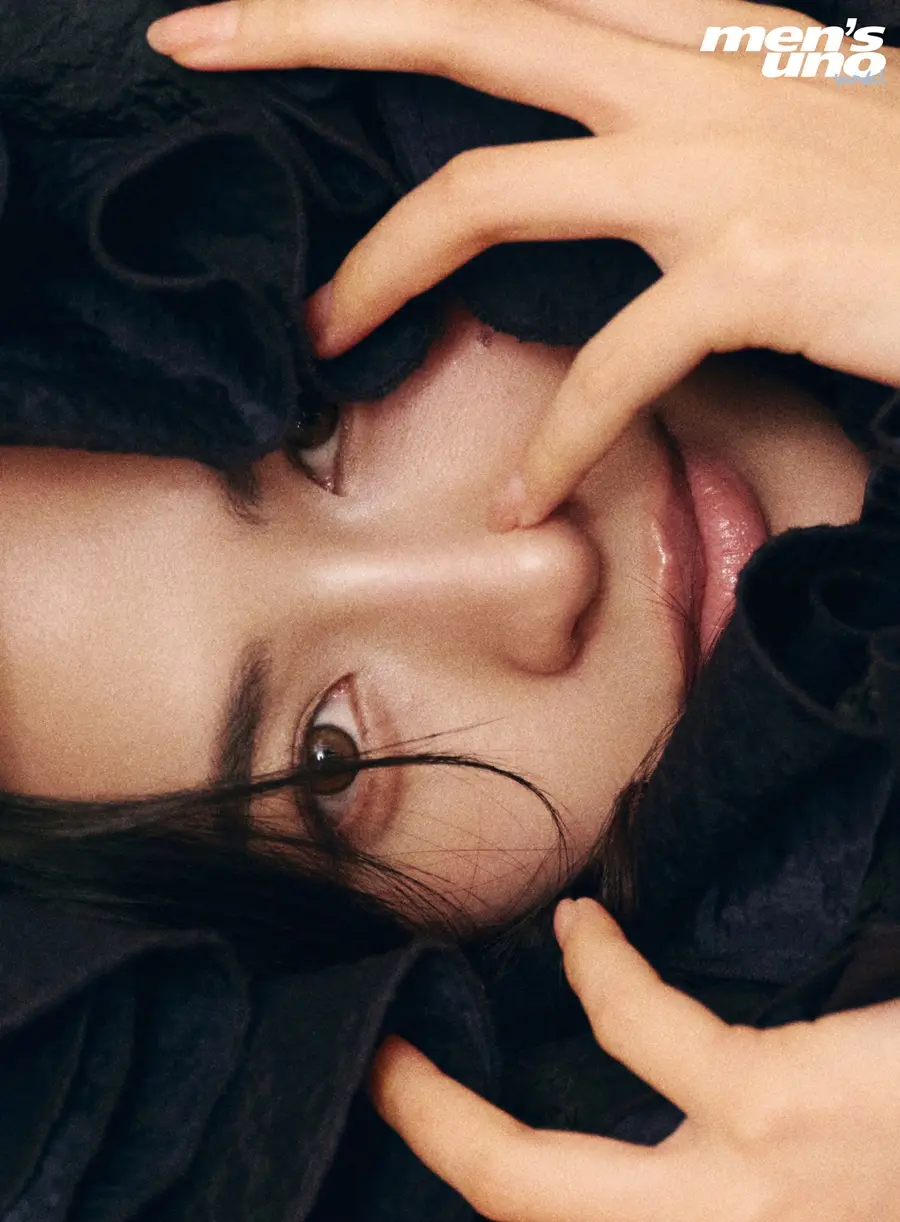 หลิงหลิง-ศิริลักษณ์ คอง @ Men’s uno Young! China November 2025