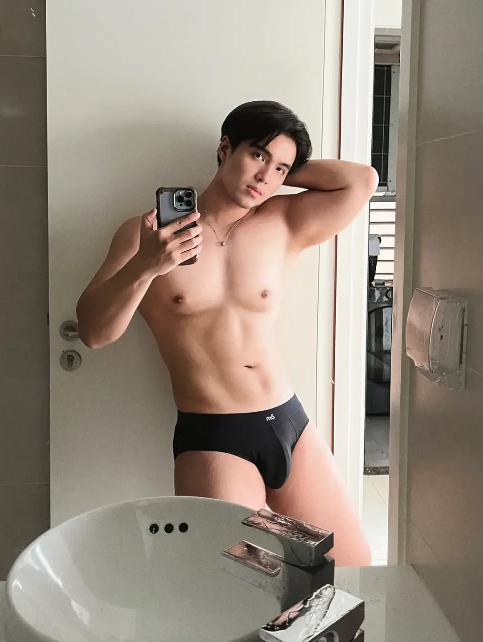 Cool guy : Lê Phạm Quốc Đạt