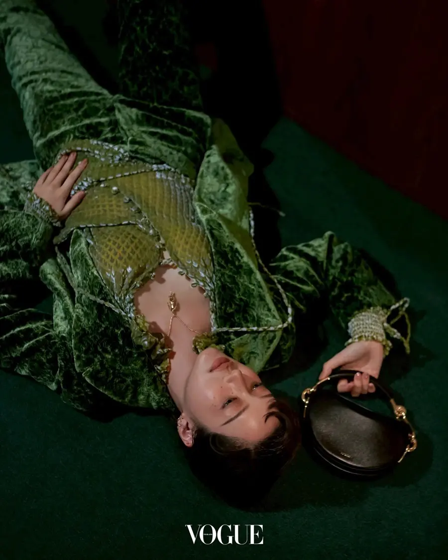 ญาญ่า-อุรัสยา, จูเน่-เพลินพิชญา & น้ำตาล-ทิพนารี @ VOGUE Thailand October 2025