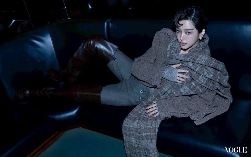 ญาญ่า-อุรัสยา, จูเน่-เพลินพิชญา & น้ำตาล-ทิพนารี @ VOGUE Thailand October 2025