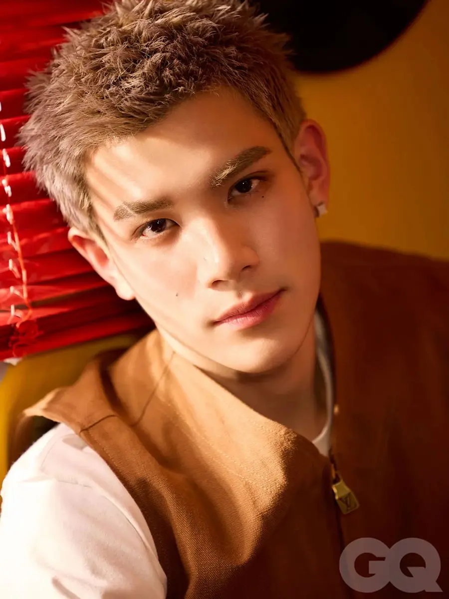 โฟร์ท-ณัฐวรรธน์ @ GQ Thailand October 2025