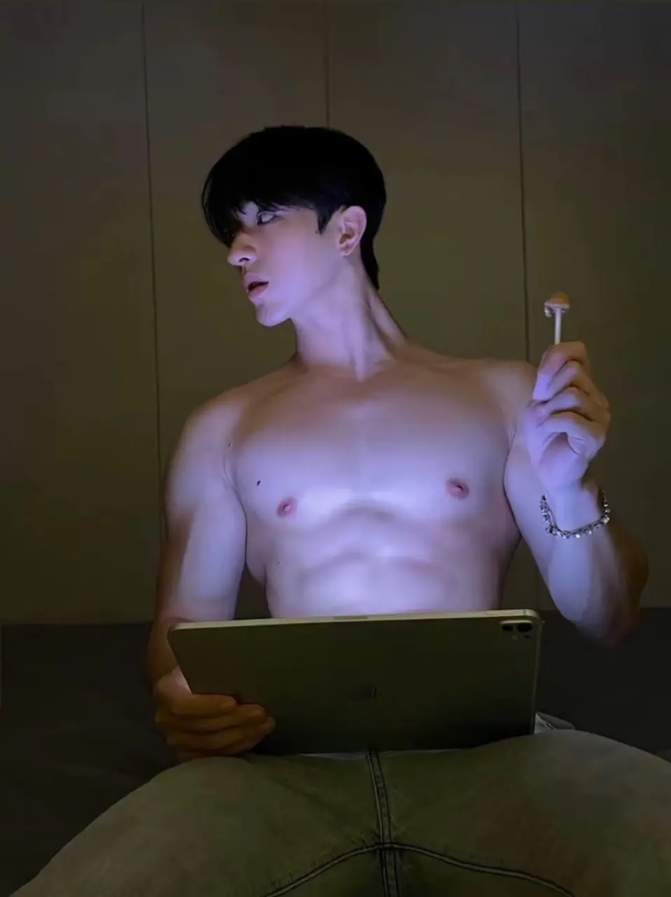 ถอดโชว์เรือนร่าง 2955