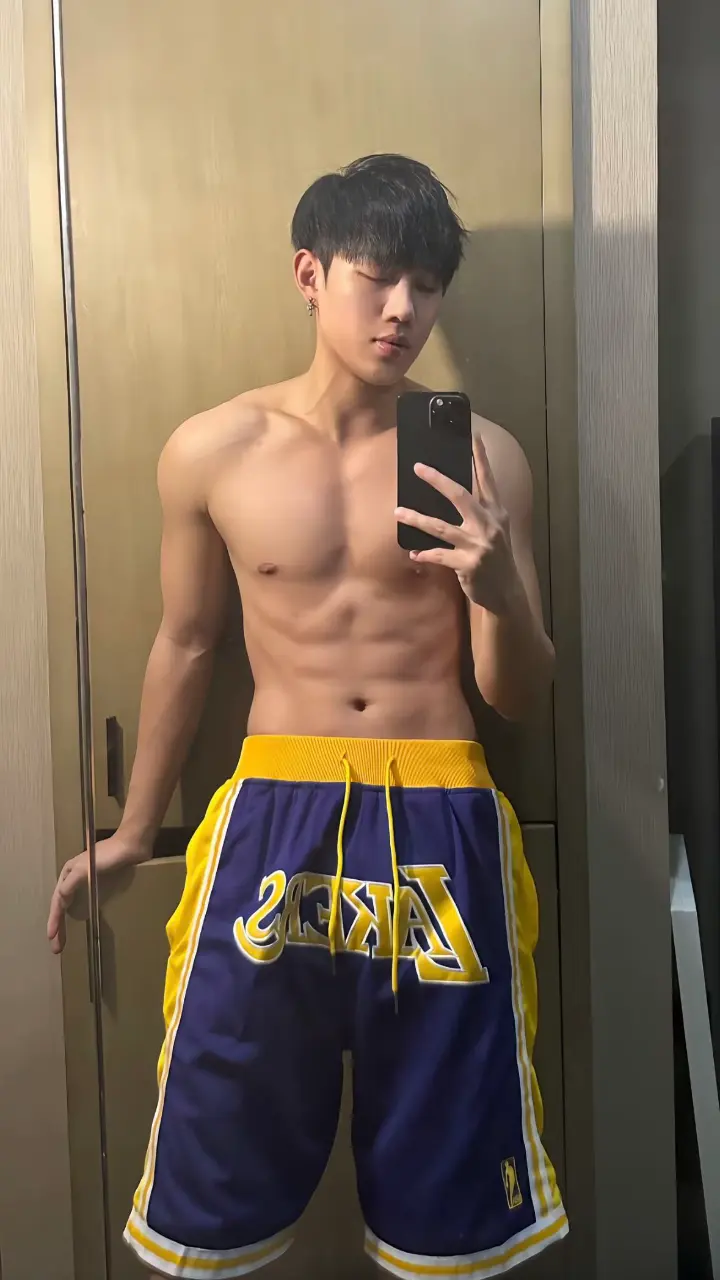 ถอดโชว์เรือนร่าง 2957